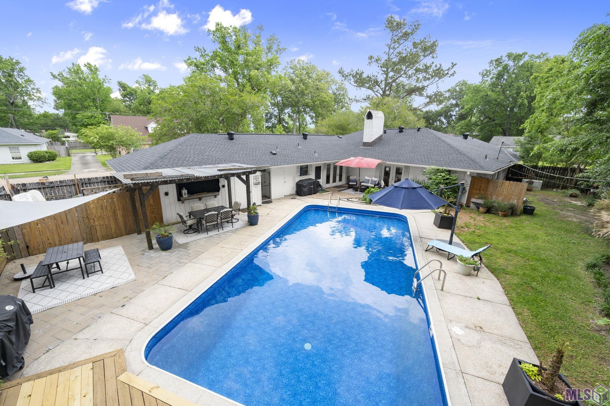 1300 Wellington Drive Baton Rouge, LA 70815 - Photo 8 of 11