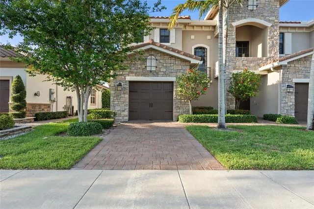 front view of house with a yard