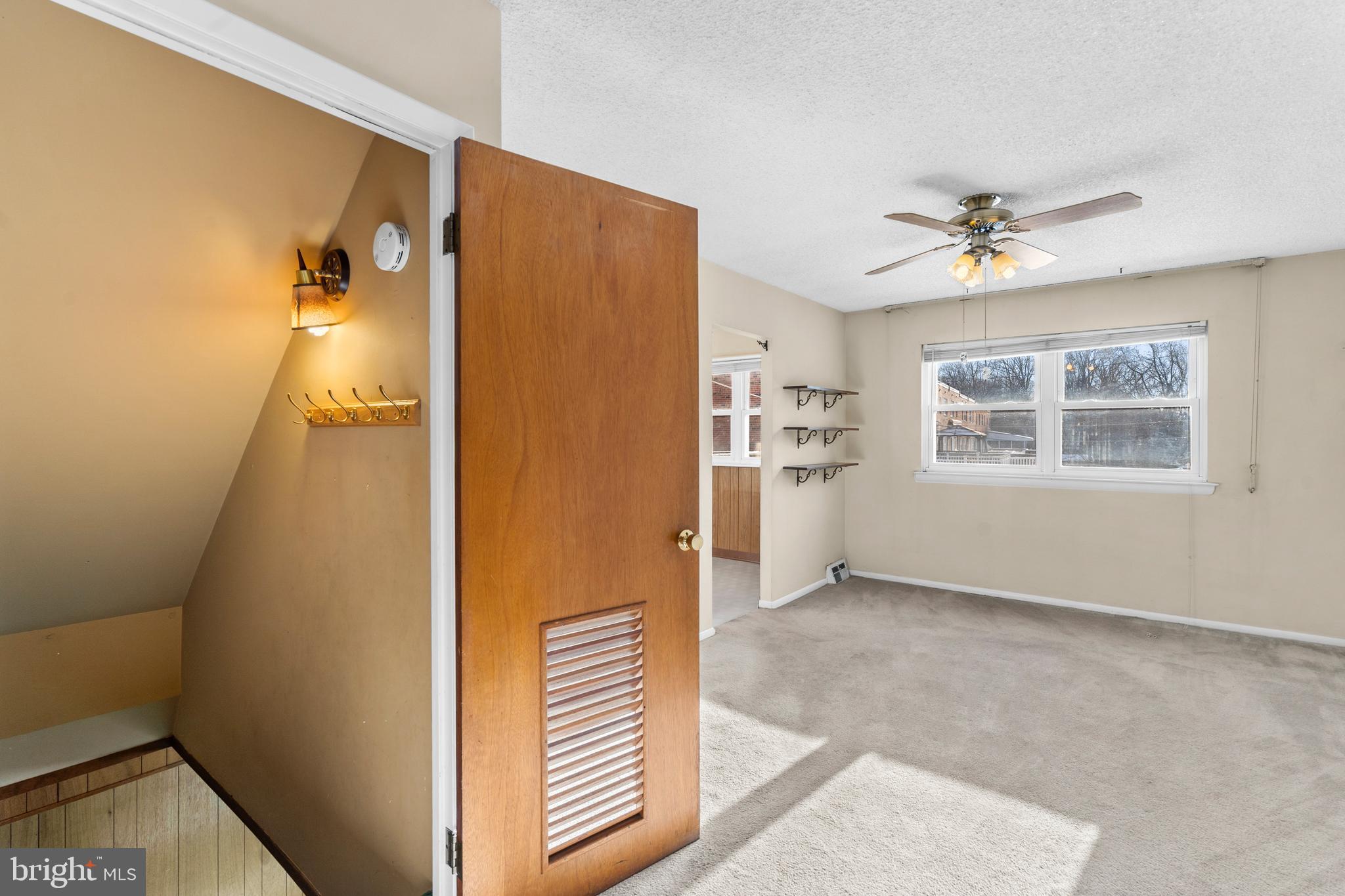 12507 Calpine Road Philadelphia, PA 19154 - Photo 21 of 28