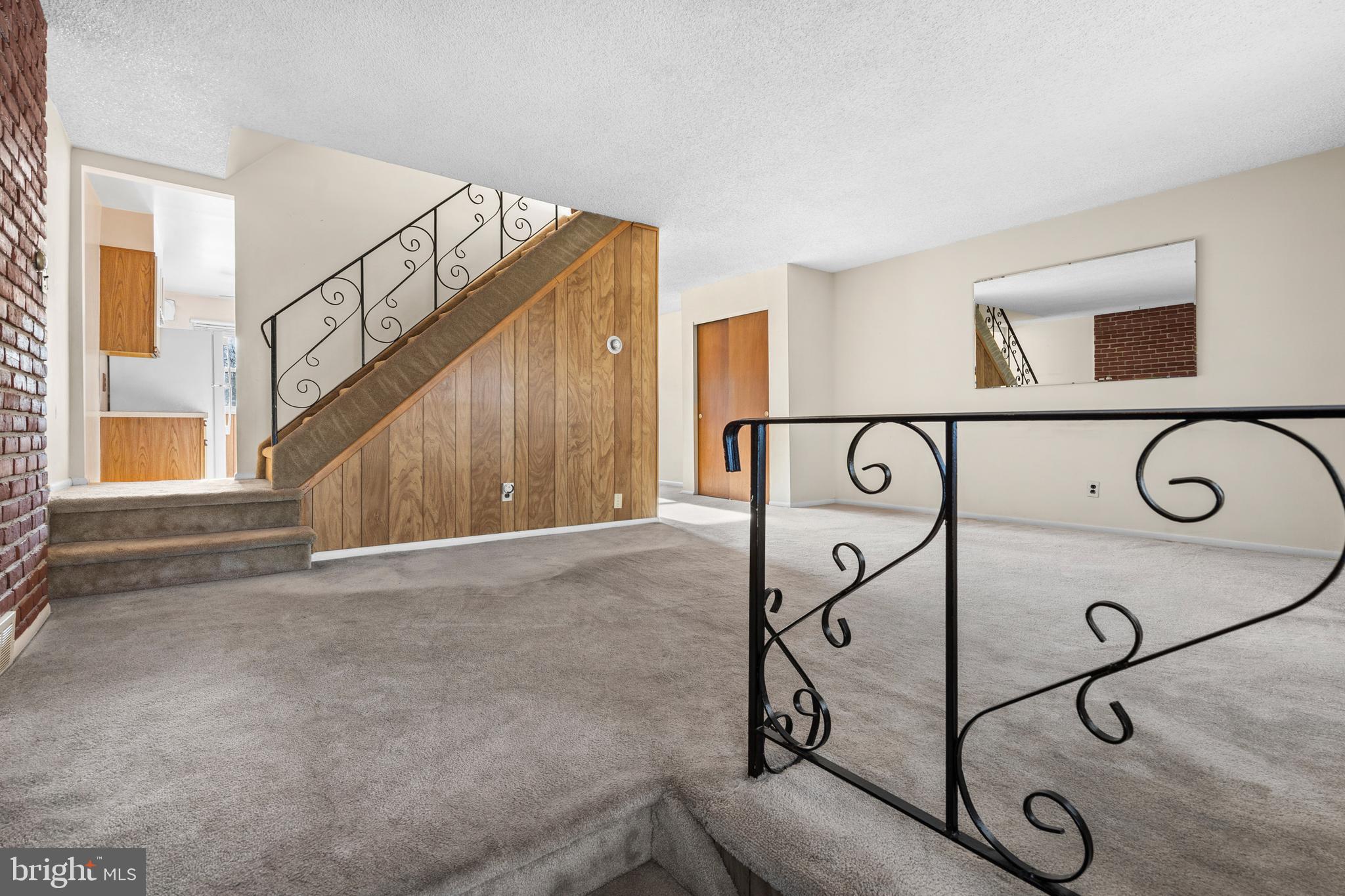 12507 Calpine Road Philadelphia, PA 19154 - Photo 5 of 28