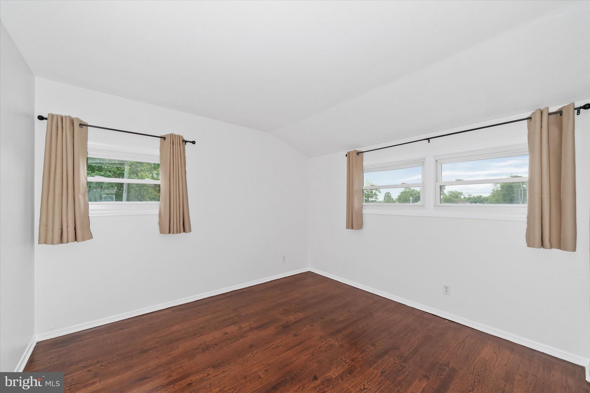 1735 Limestone Road Wilmington, DE 19804 - Photo 23 of 39 Upper level bedroom 1 to the right of stairs