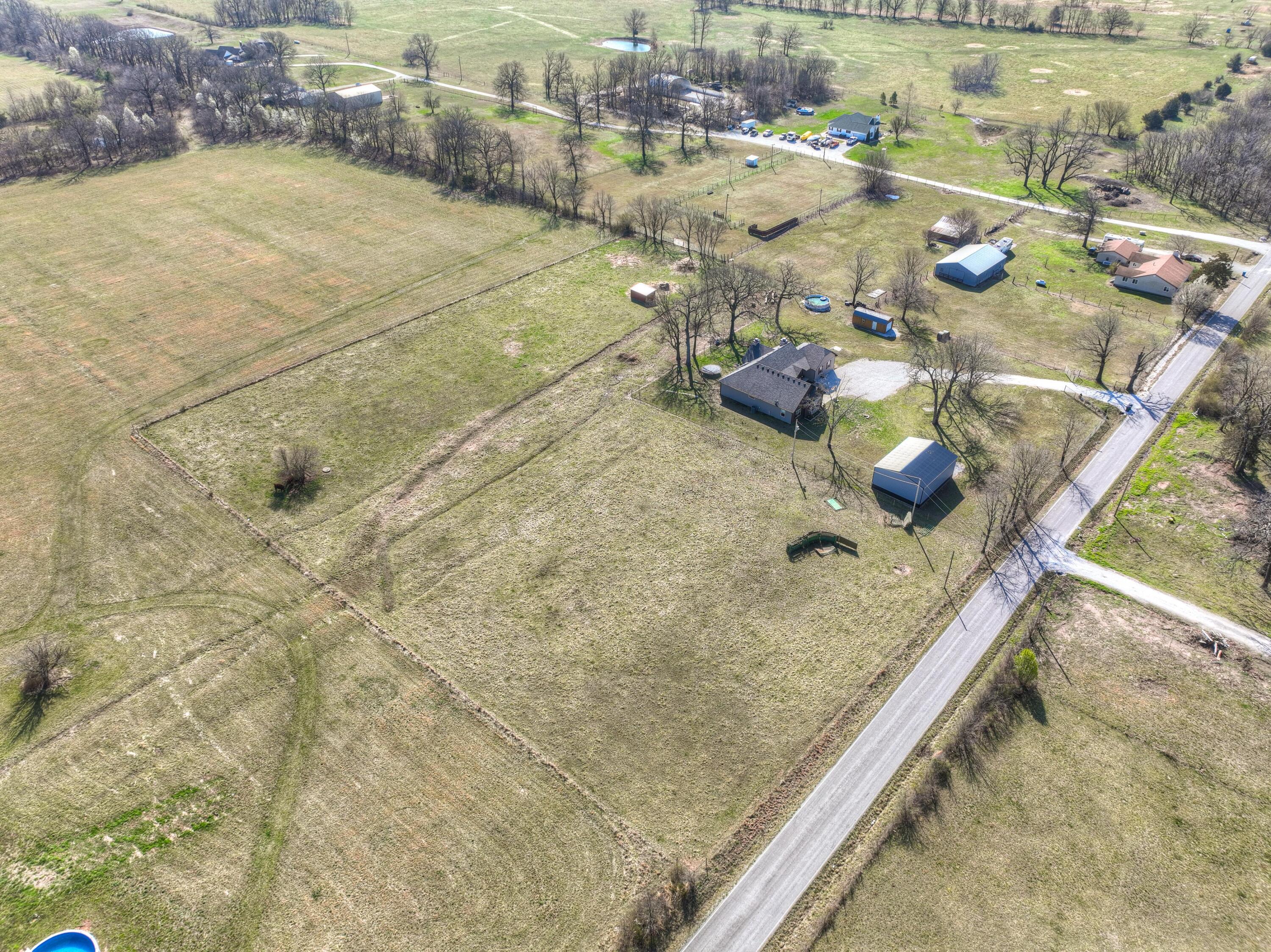 8161 Falcon Road Neosho, MO 64850 - Photo 67 of 68 067