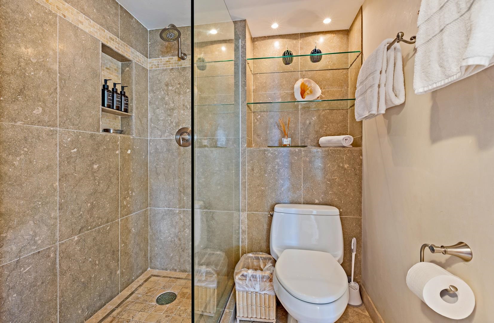 4365 Lower Honoapiilani Road, Unit 610 Lahaina, HI 96761 - Photo 21 of 50