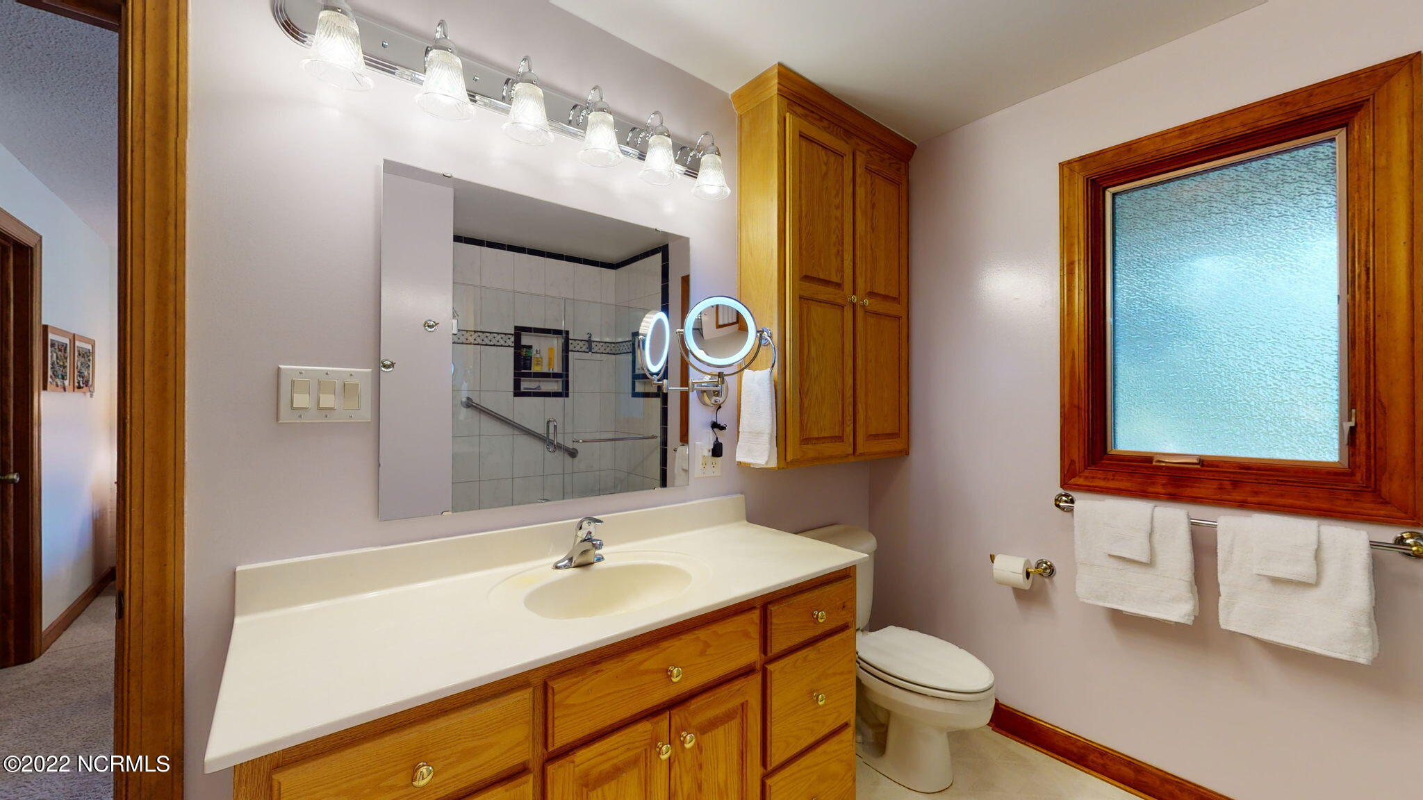 5014 Bucco Reef Road New Bern, NC 28560 - Photo 21 of 64 Master Bath