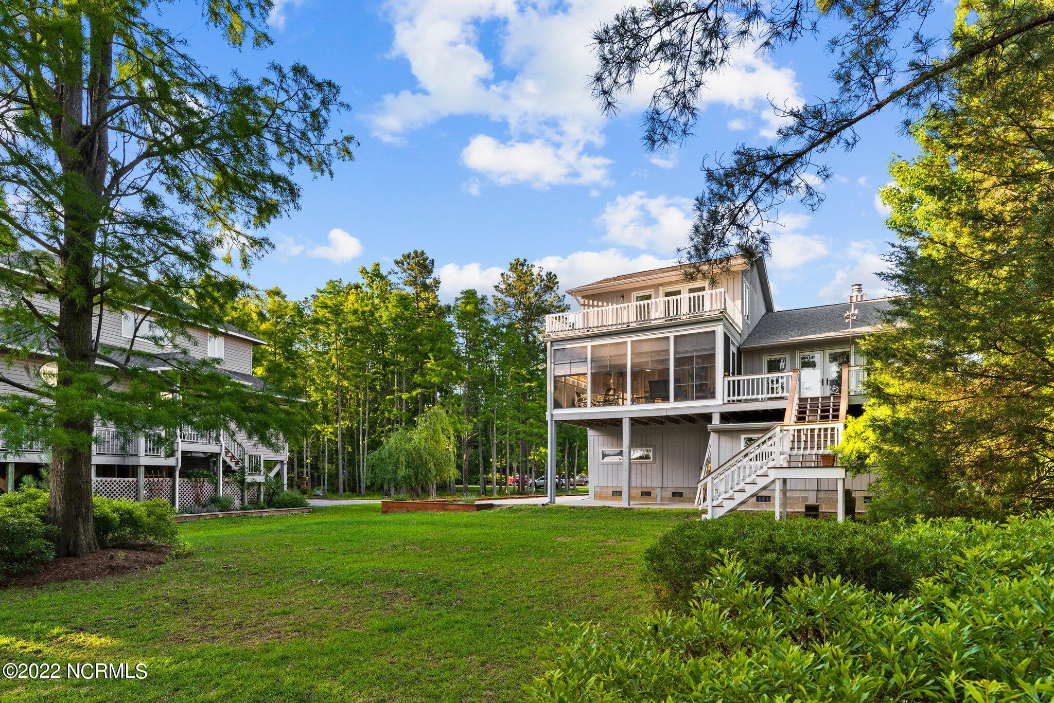 5014 Bucco Reef Road New Bern, NC 28560 - Photo 37 of 64 Backyard 2