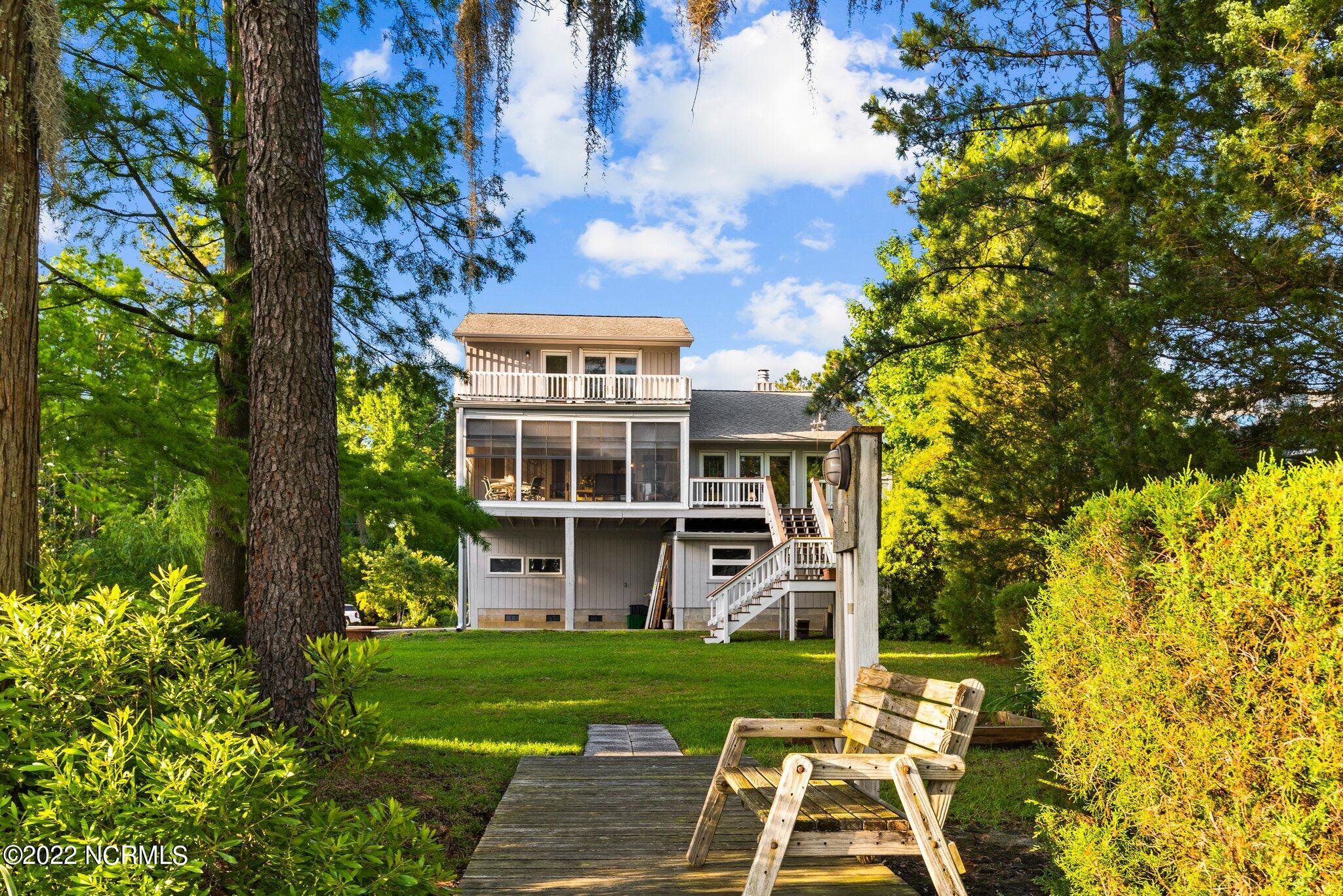 5014 Bucco Reef Road New Bern, NC 28560 - Photo 38 of 64 Best seats on the creek