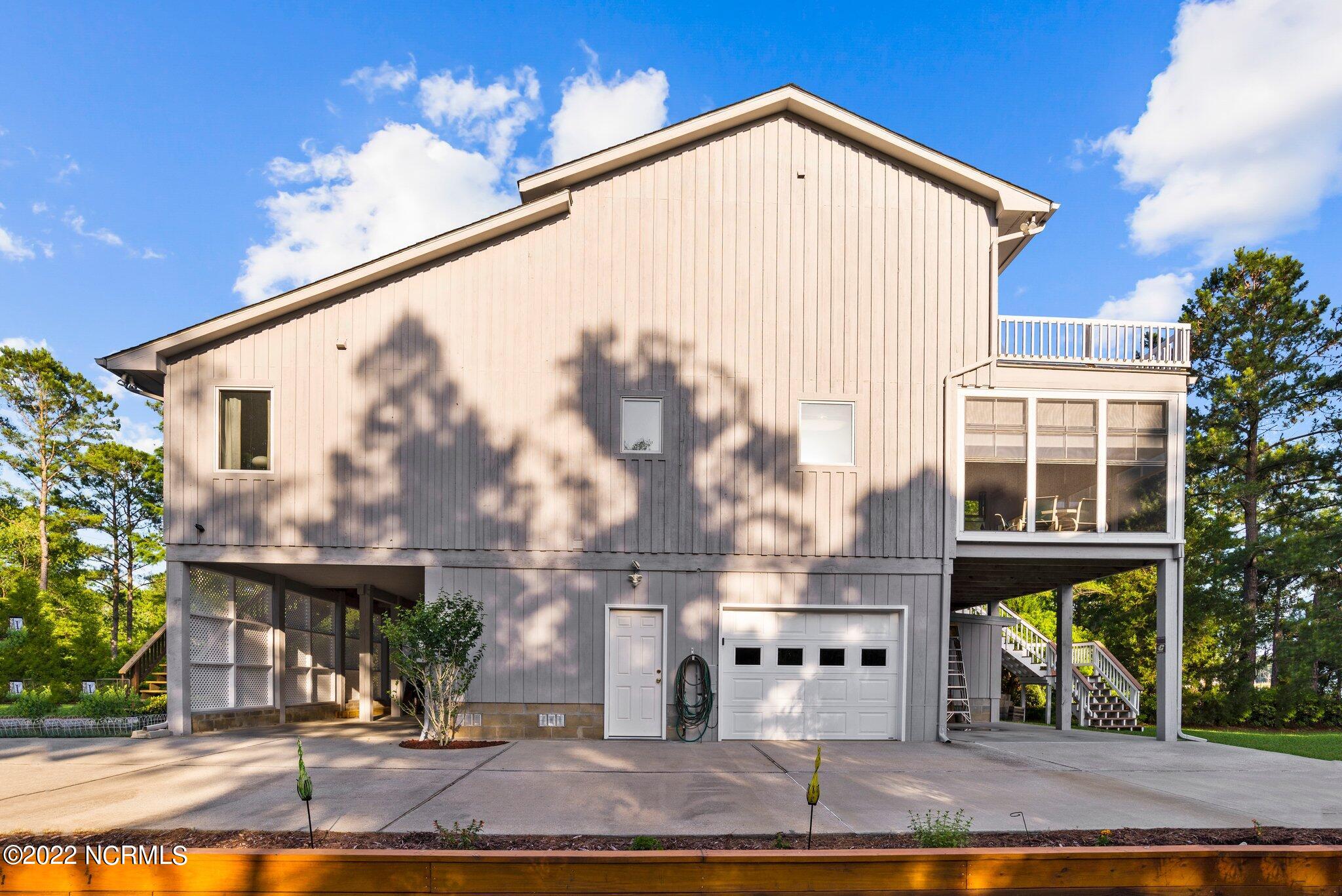 5014 Bucco Reef Road New Bern, NC 28560 - Photo 43 of 64 Side View