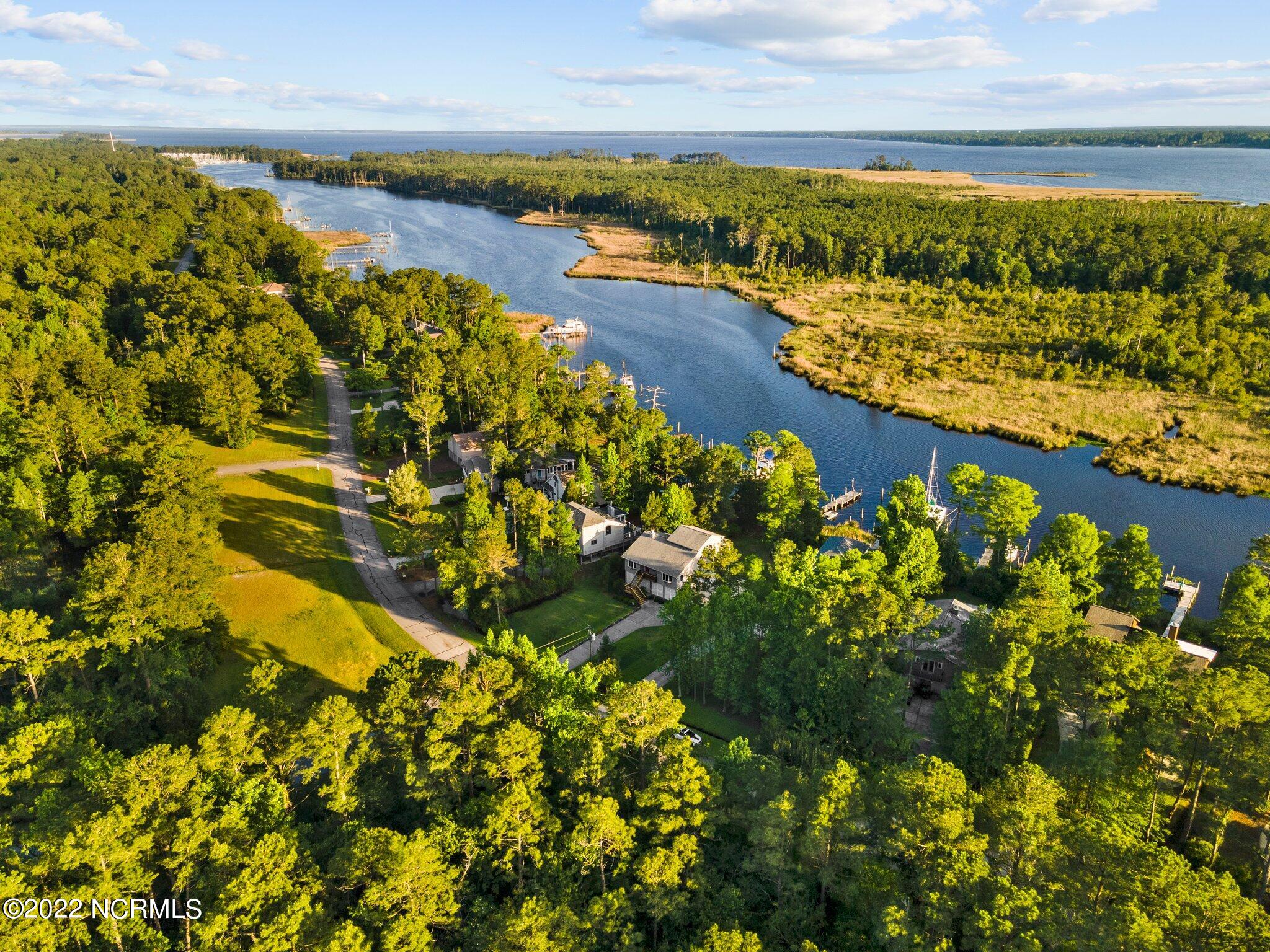 5014 Bucco Reef Road New Bern, NC 28560 - Photo 47 of 64 Northwest Creek toward Neuse River
