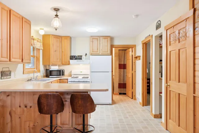 $399,000 | 6984 East Boop Road, Wascott, WI 54838