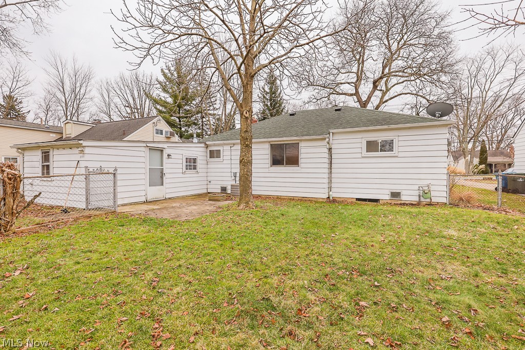 23720 Gessner Road North Olmsted, OH 44070 - Photo 22 of 23