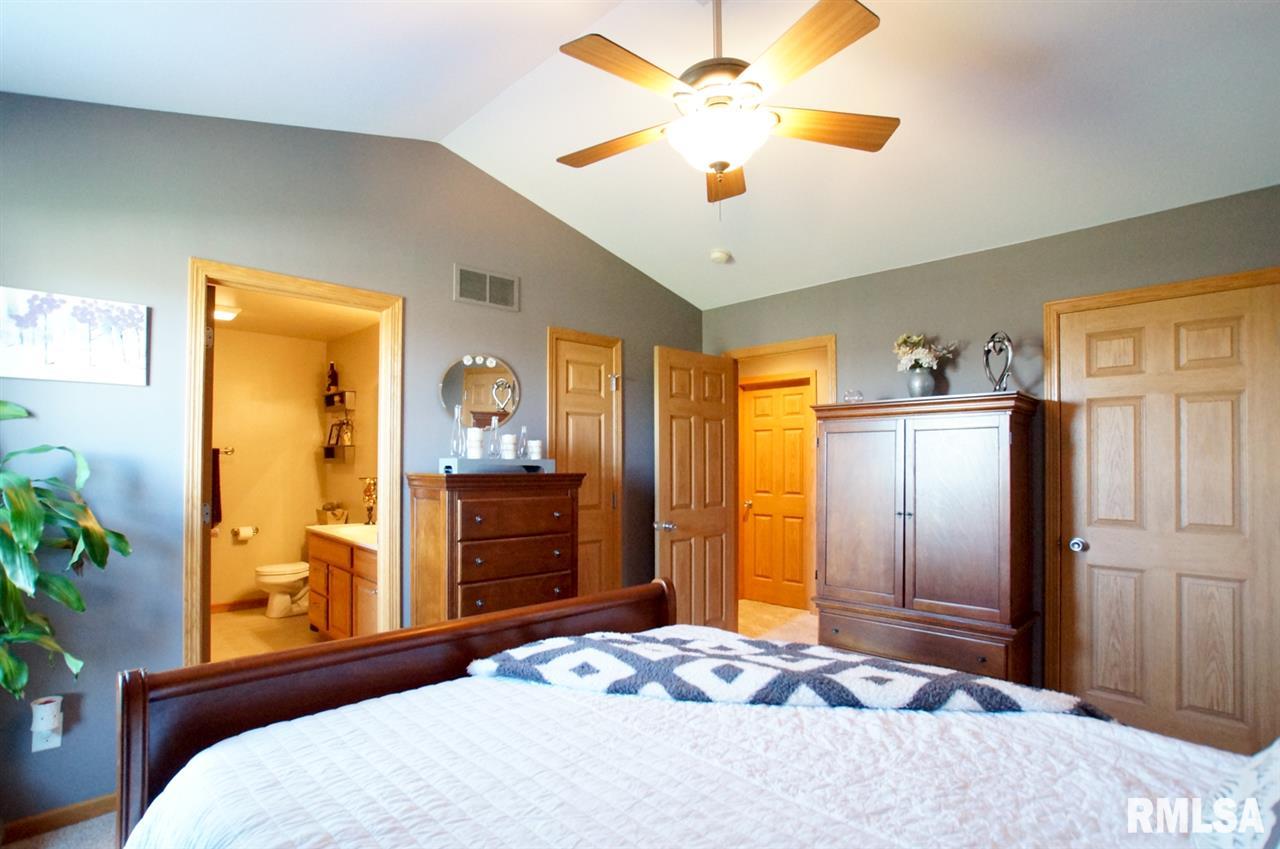 709 Simon Street Washington, IL 61571 - Photo 23 of 36 Gallery Image 23