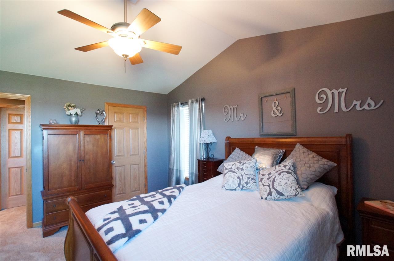 709 Simon Street Washington, IL 61571 - Photo 24 of 36 Gallery Image 24