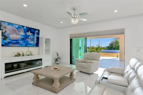 $1,695,000 | 7505 27th Avenue West, Bradenton, FL 34209