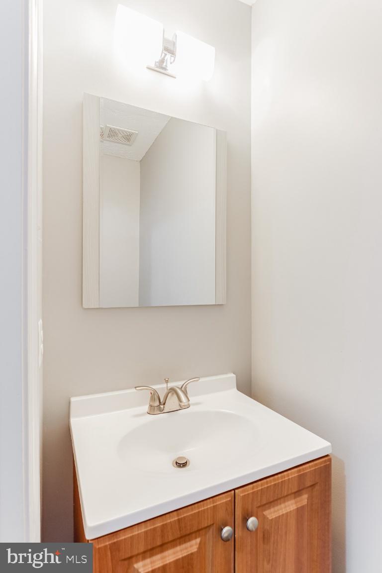 808 Tipton Road Middle River, MD 21220 - Photo 13 of 50