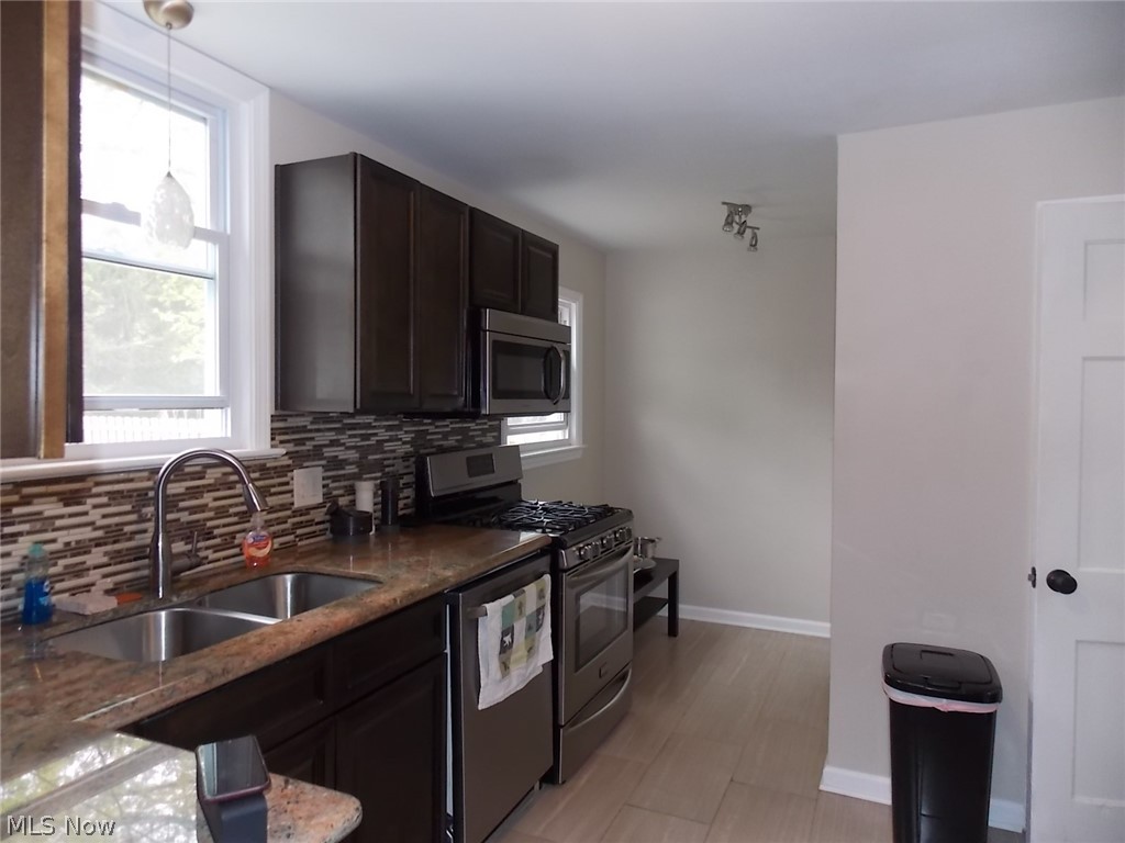 3936 Elmwood Road Cleveland Heights, OH 44121 - Photo 26 of 35