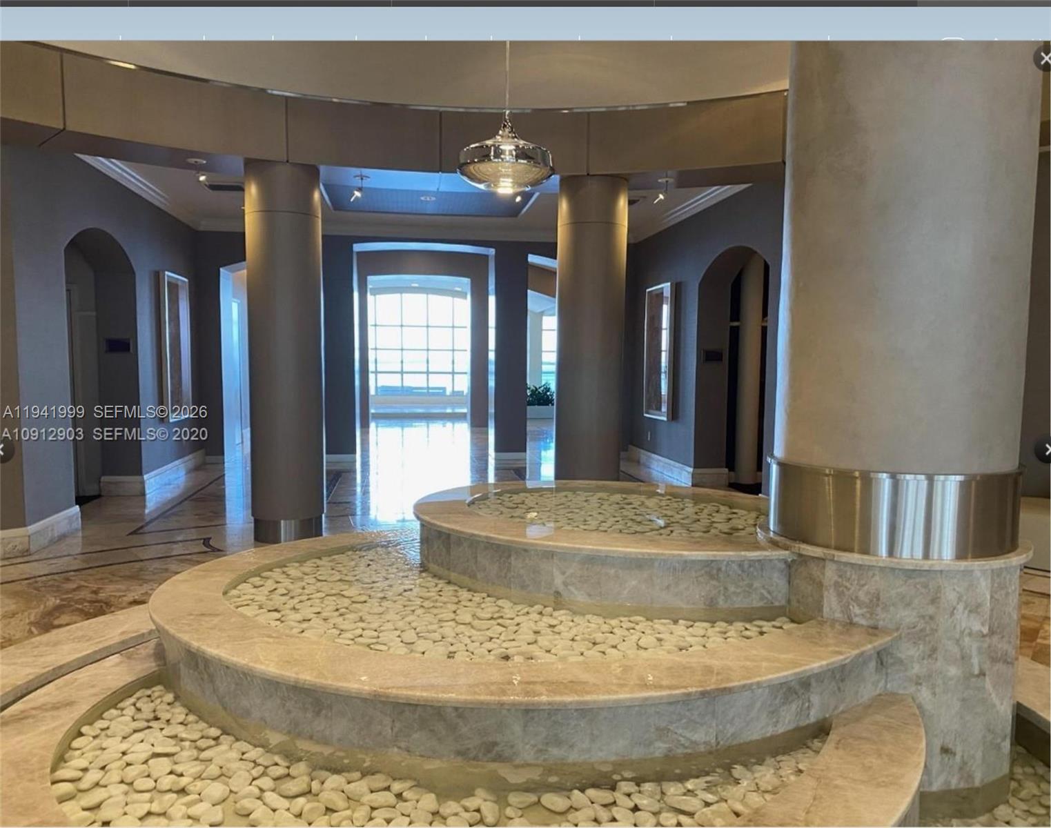 808 Brickell Key Drive, Unit 1003 Miami, FL 33131 - Photo 2 of 29