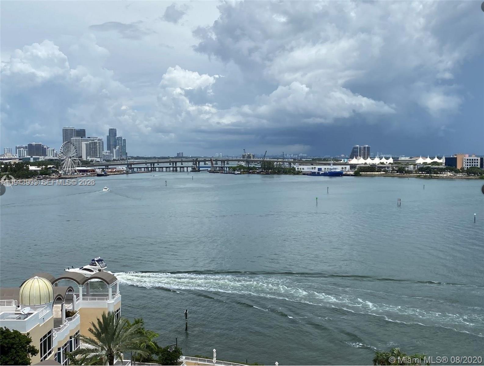 808 Brickell Key Drive, Unit 1003 Miami, FL 33131 - Photo 26 of 29