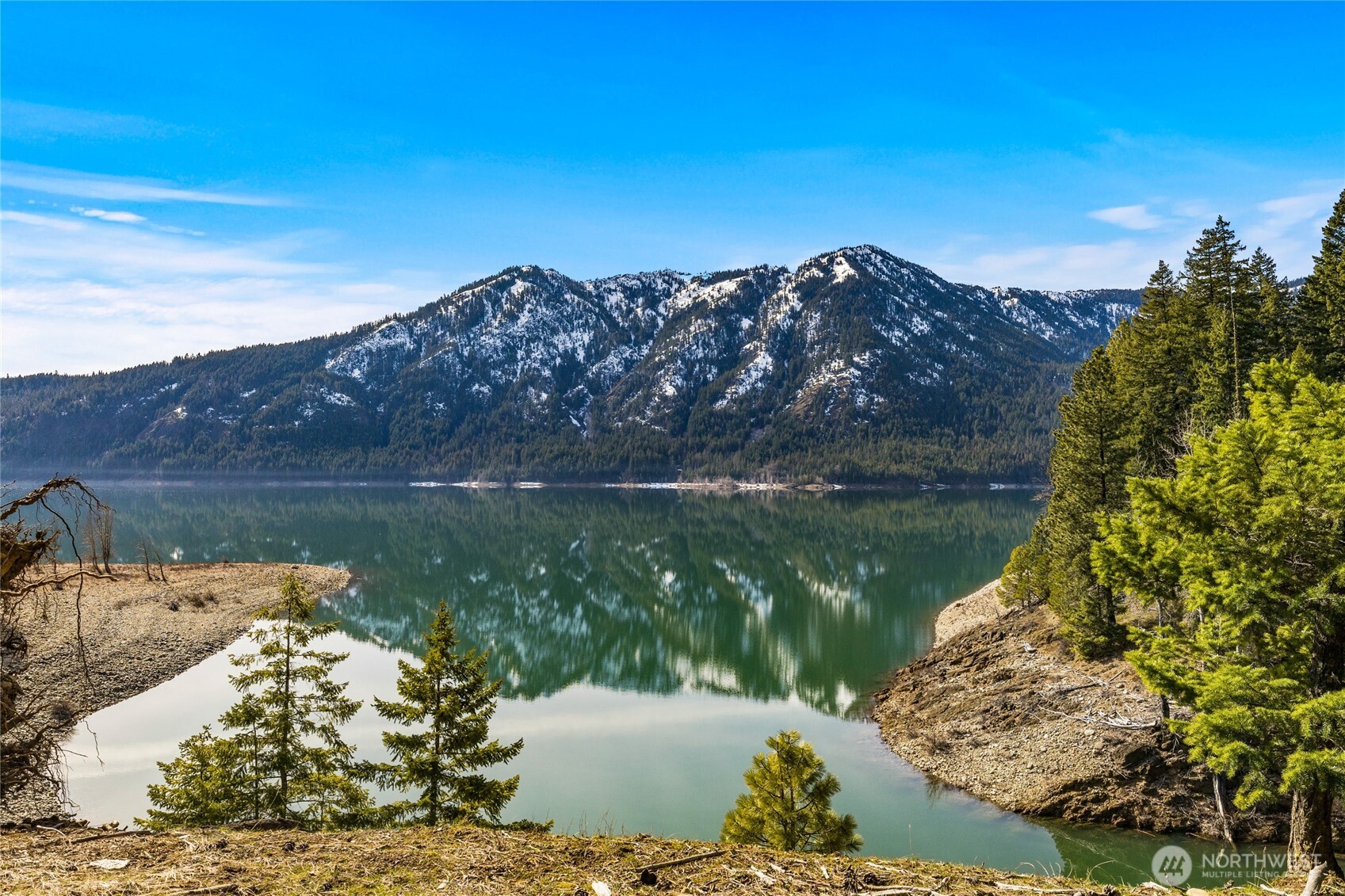 341 Tetons Lane Cle Elum, WA 98922 - Photo 19 of 20 a view of lake from top of mountain