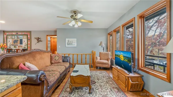 $789,999 | 6464 Kolb Hollow Road, Climax Springs, MO 65324