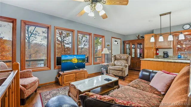 $789,999 | 6464 Kolb Hollow Road, Climax Springs, MO 65324