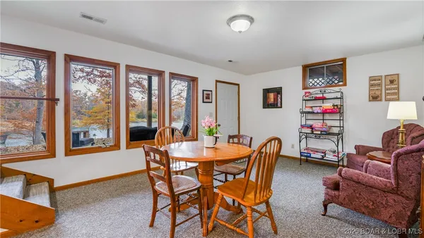 $789,999 | 6464 Kolb Hollow Road, Climax Springs, MO 65324