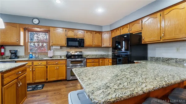 $789,999 | 6464 Kolb Hollow Road, Climax Springs, MO 65324