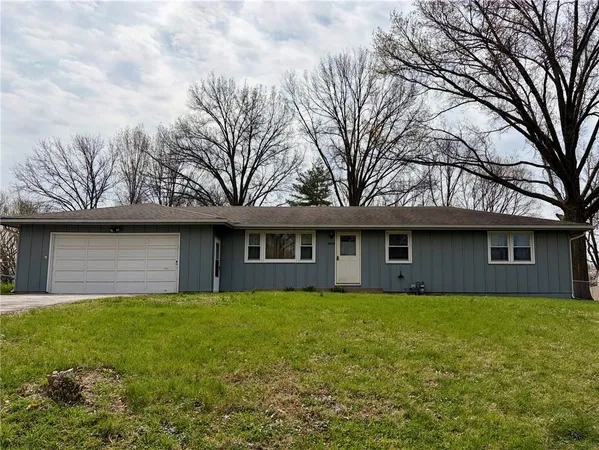 $267,000 | 4903 Northwest 60 Street, Kansas City, MO 64151