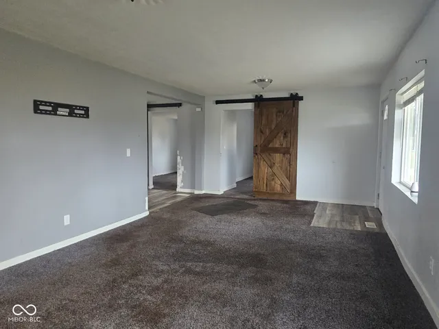 $122,500 | 189 E Street Southwest, Linton, IN 47441