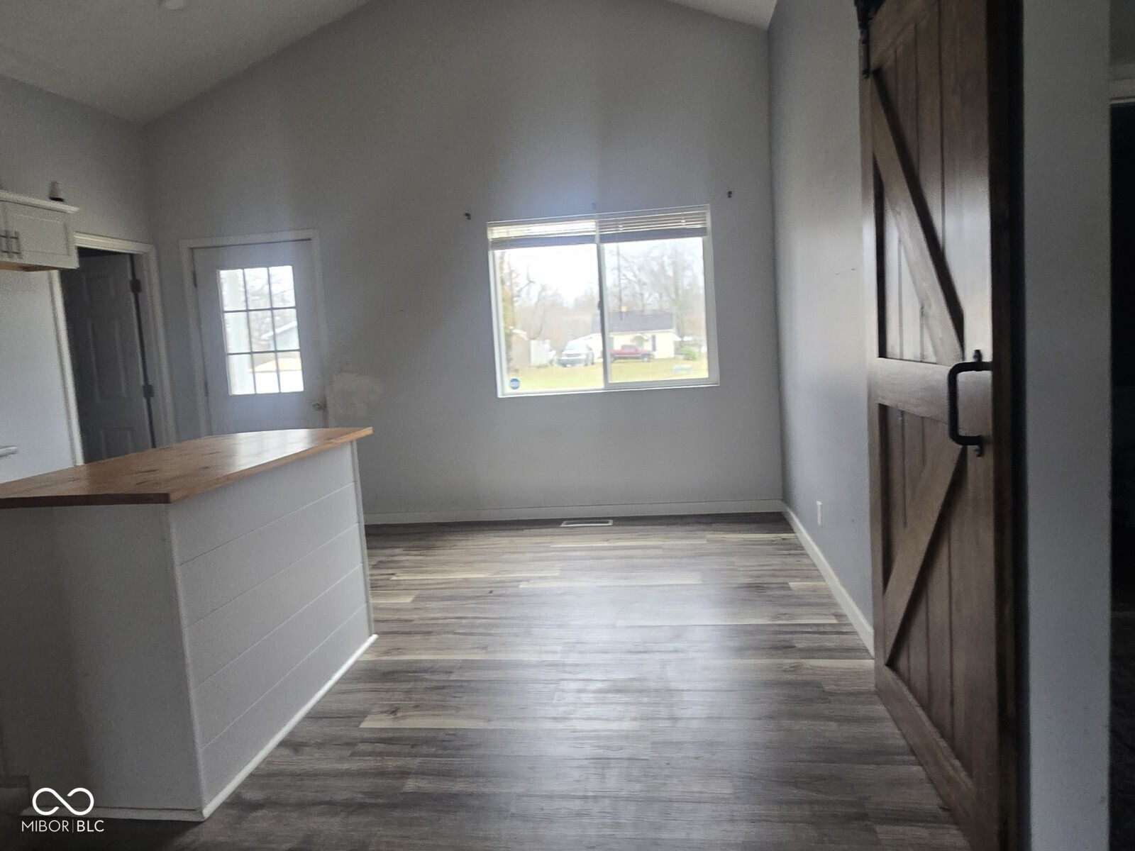 189 E Street Southwest Linton, IN 47441 - Photo 8 of 14