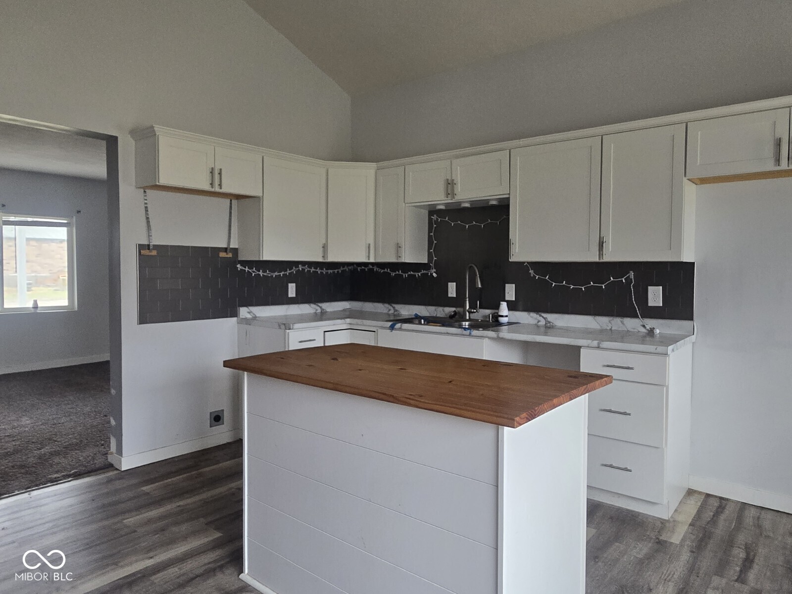 189 E Street Southwest Linton, IN 47441 - Photo 9 of 14