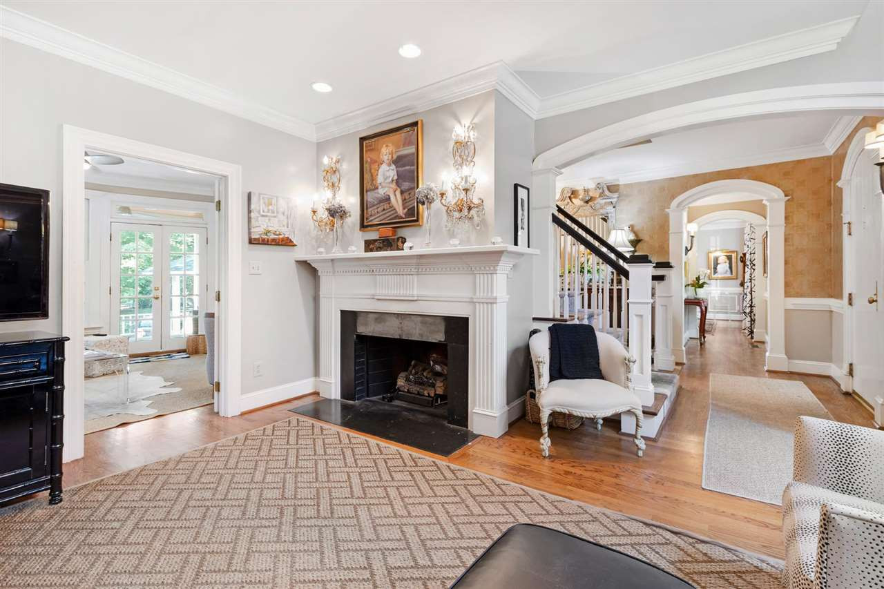711 Runnymede Road Raleigh, NC 27607 - Photo 5 of 30 Photo 5