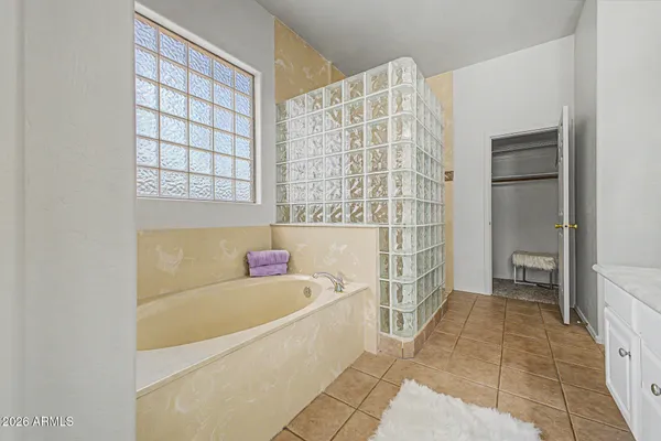 $659,900 | 9711 East Glencove Circle, Mesa, AZ 85207