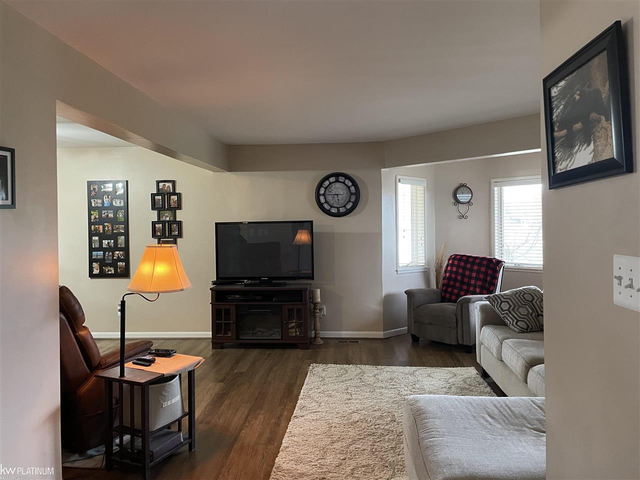 875 Mayer Road St. Clair, MI 48079 - Photo 5 of 42