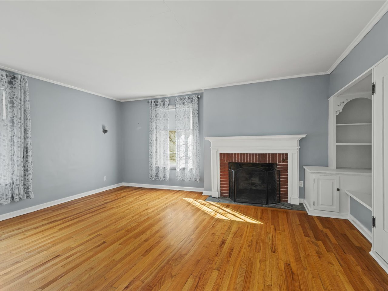 615 Dean Street Woodstock, IL 60098 - Photo 33 of 56