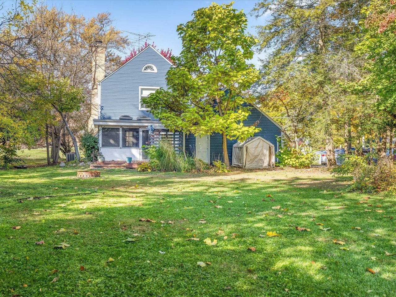 615 Dean Street Woodstock, IL 60098 - Photo 46 of 56