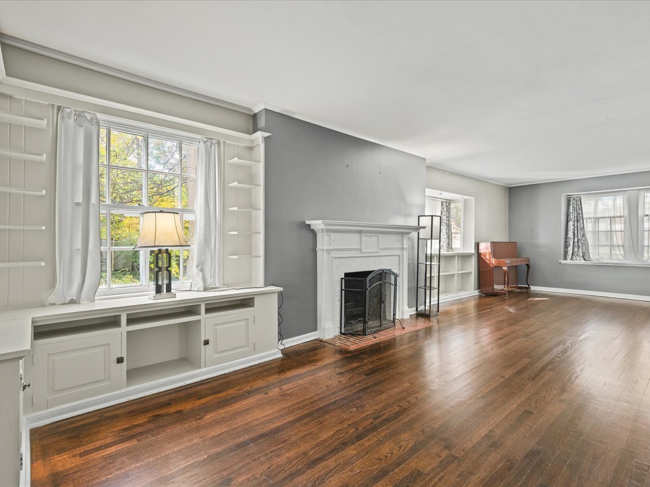 615 Dean Street Woodstock, IL 60098 - Photo 9 of 56