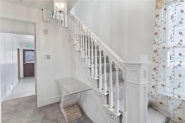 a view of entryway and hall