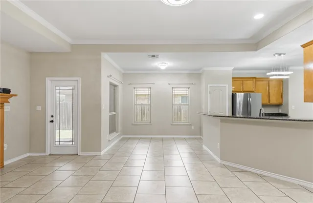 $2,100 | 3613 Berkeley Drive, Corpus Christi, TX 78414