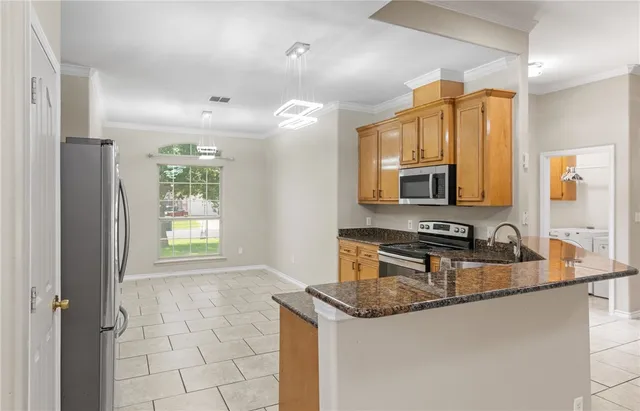 $2,100 | 3613 Berkeley Drive, Corpus Christi, TX 78414