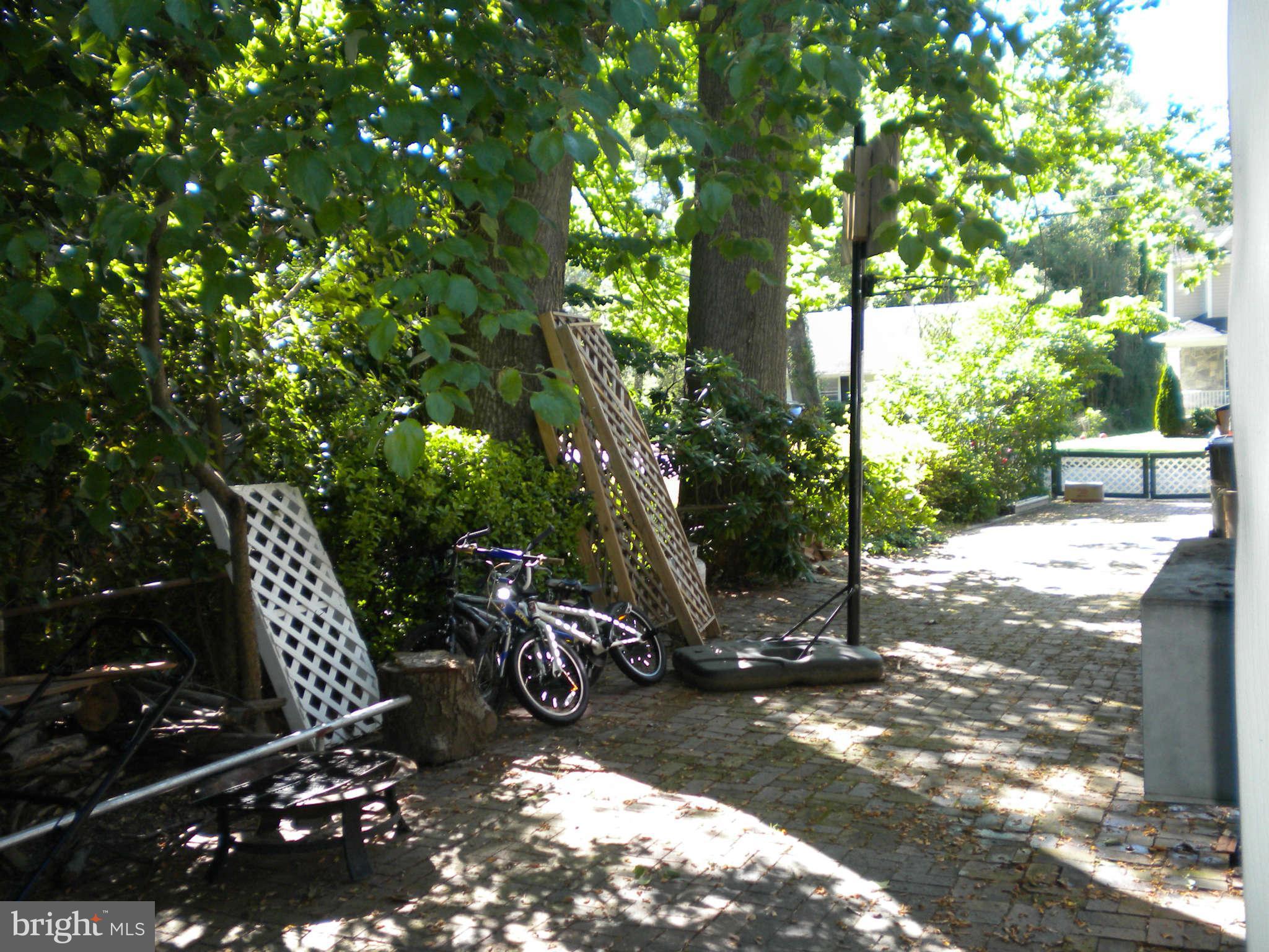 1925 Leonard Road Falls Church, VA 22043 - Photo 2 of 20 Extra long paver driveway