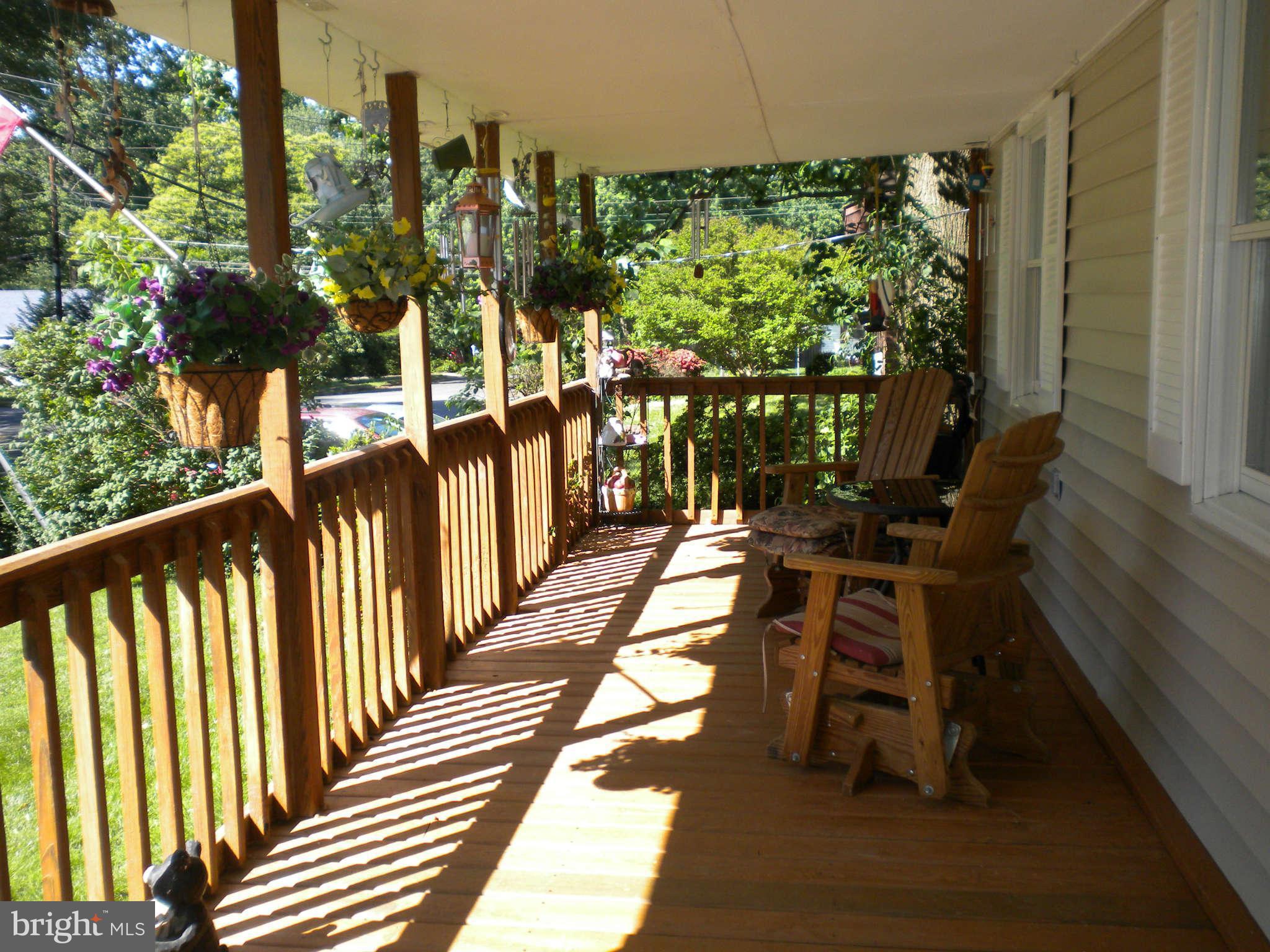 1925 Leonard Road Falls Church, VA 22043 - Photo 3 of 20 Front Porch