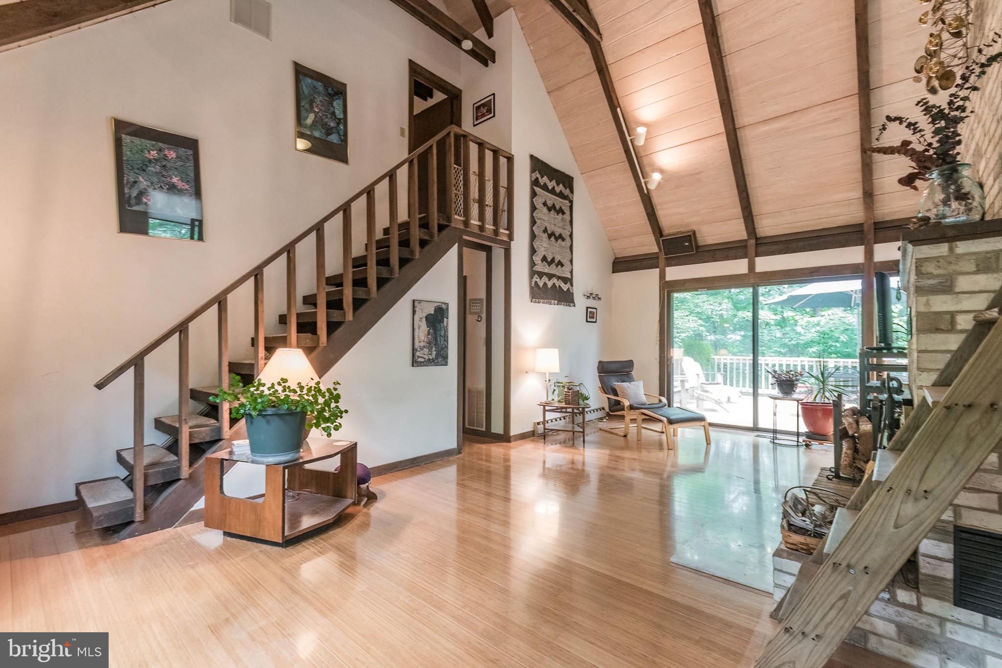 85 Valley View Road Basye, VA 22842 - Photo 12 of 54