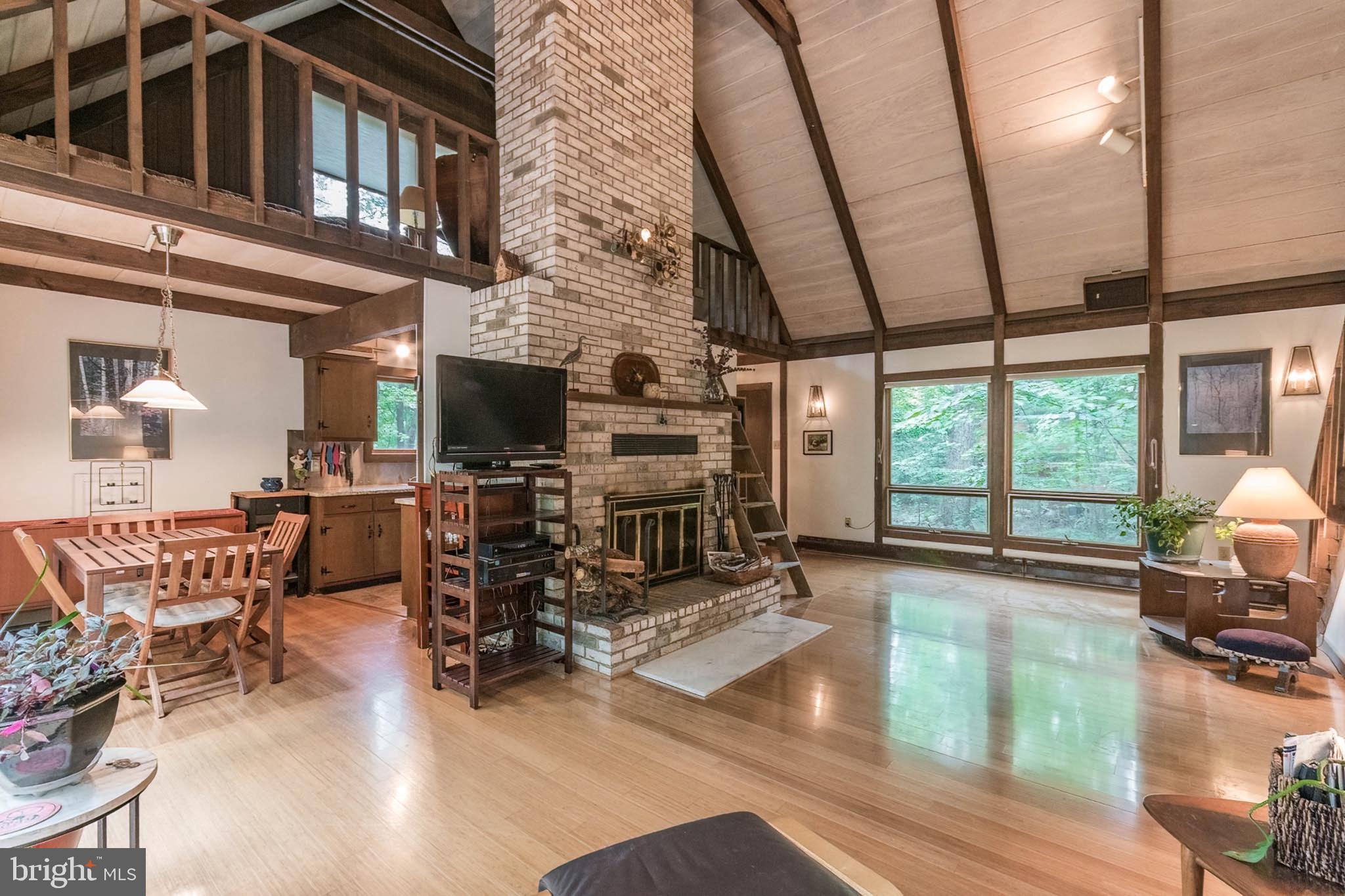 85 Valley View Road Basye, VA 22842 - Photo 15 of 54