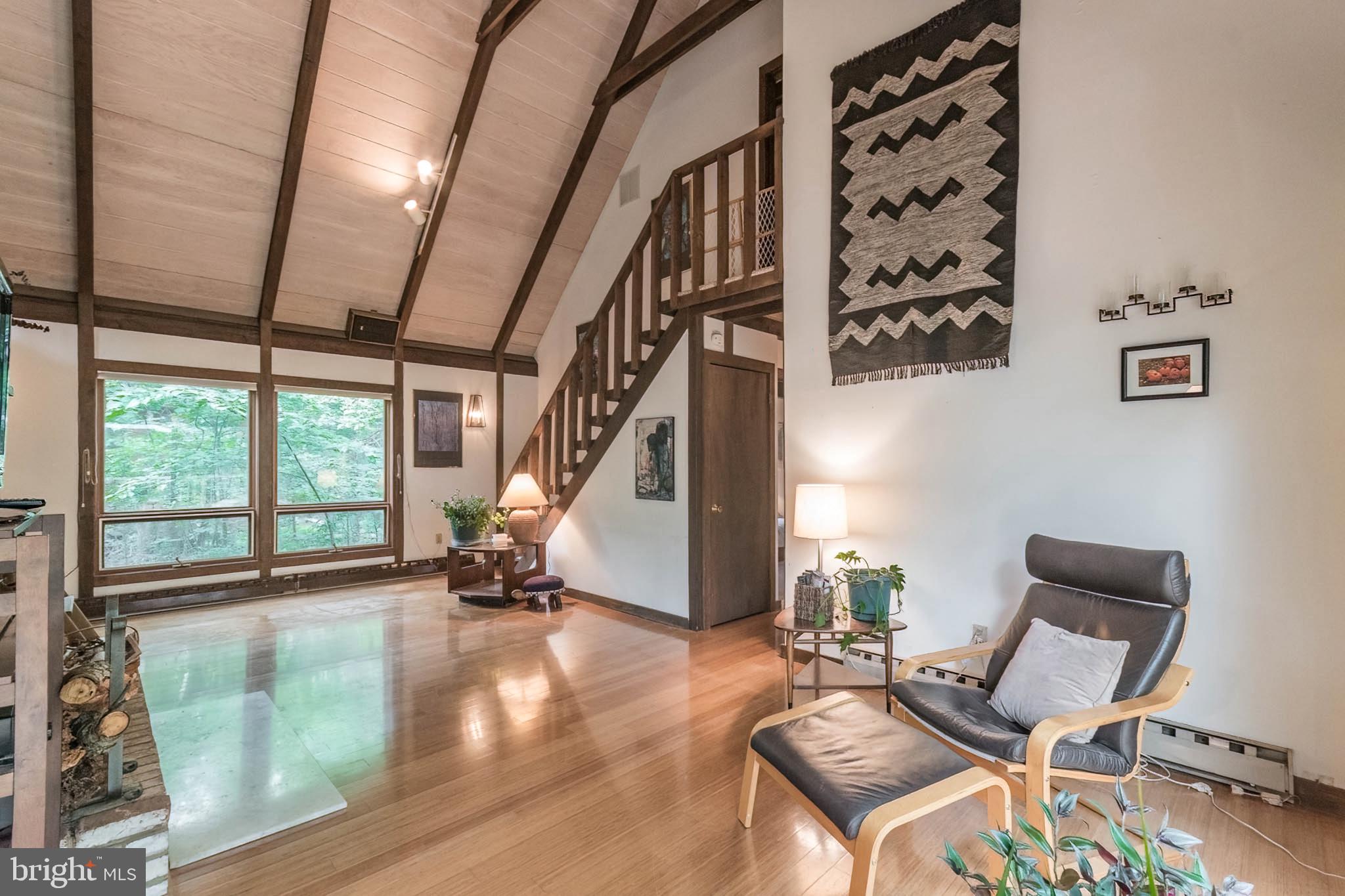 85 Valley View Road Basye, VA 22842 - Photo 16 of 54