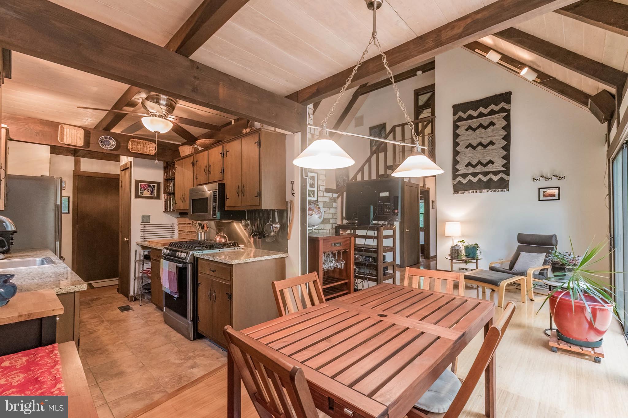 85 Valley View Road Basye, VA 22842 - Photo 19 of 54