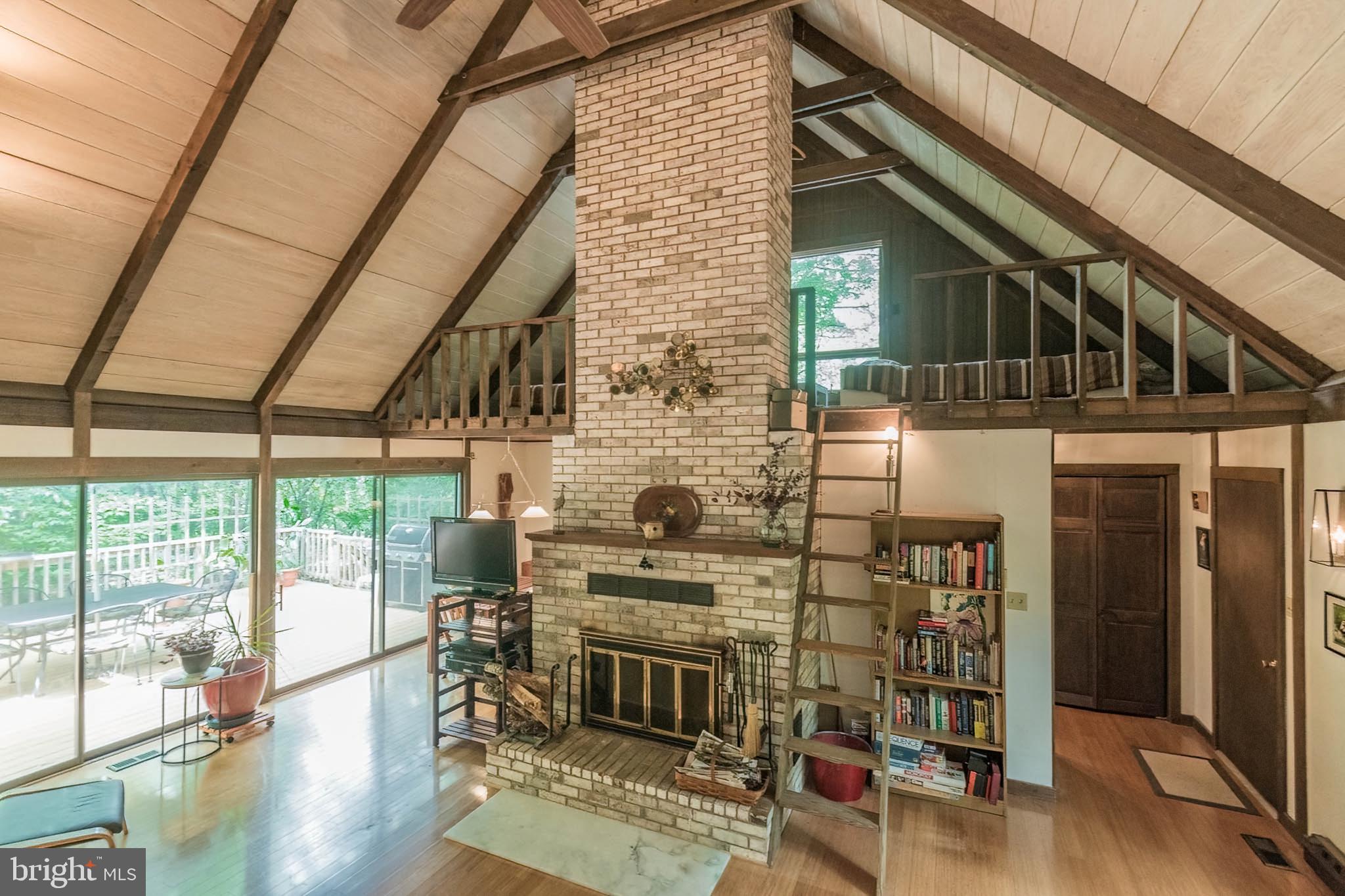 85 Valley View Road Basye, VA 22842 - Photo 37 of 54