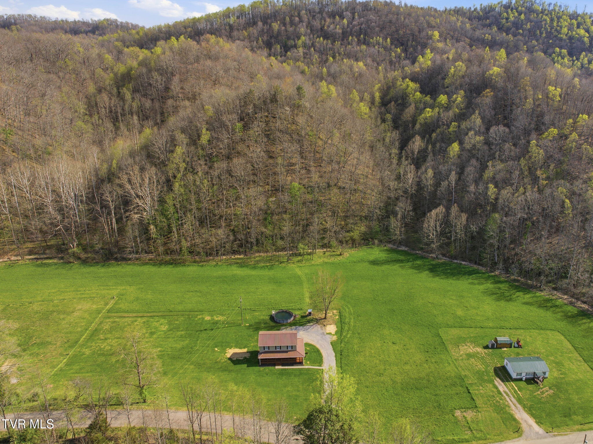 9879 Hunters Valley W Road Duffield, VA 24244 - Photo 36 of 38 36-web-or-mls-9879 Hunters Valley W Rd-3