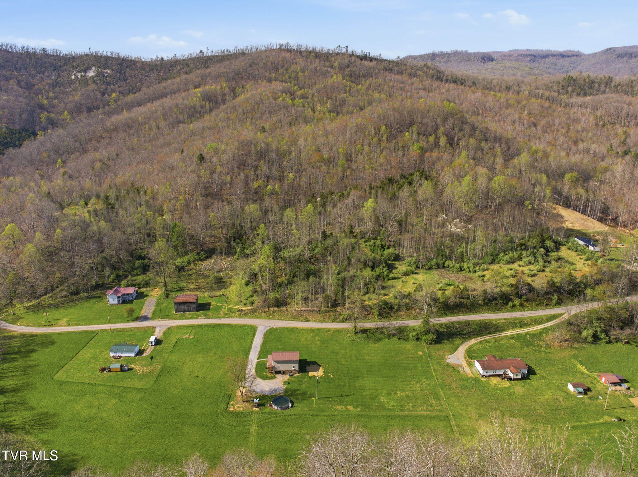 9879 Hunters Valley W Road Duffield, VA 24244 - Photo 38 of 38 38-web-or-mls-9879 Hunters Valley W Rd-3