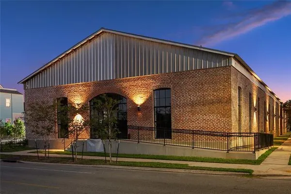 $1,750 | 801 Patterson Road, Unit 107, New Orleans, LA 70114