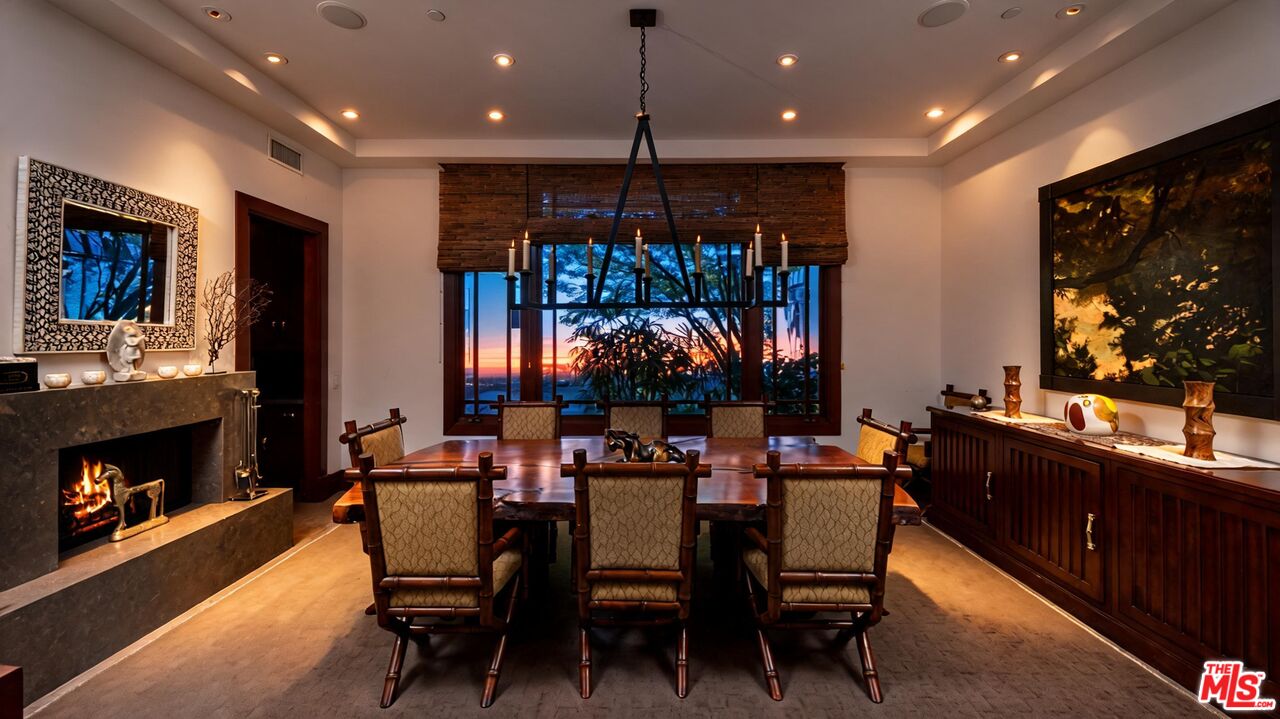 13947 Durham Road Beverly Hills, CA 90210 - Photo 12 of 46